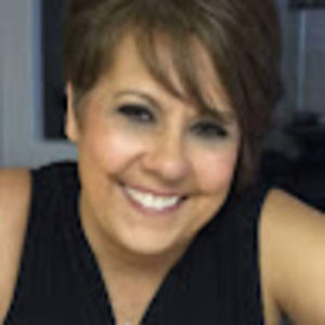 Meet your Posher, Regina